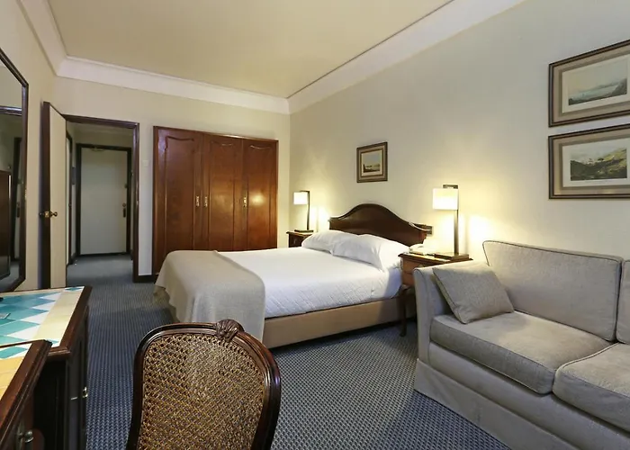 ホテル Plaza - Heritage Collection - Avenida 4*