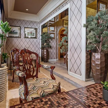 Plaza - Heritage Collection - Avenida 호텔