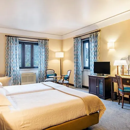 Heritage Lisboa Plaza Hotel - Avenida 4*