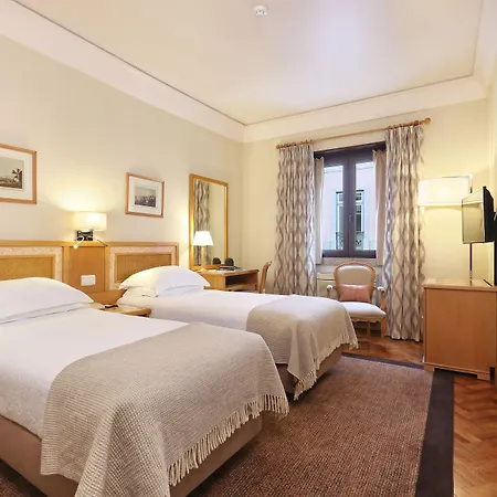 Heritage Lisboa Plaza Hotel - Avenida 4*