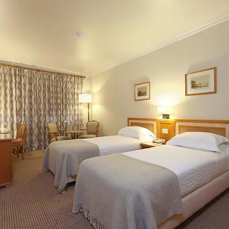 Plaza - Heritage Collection - Avenida Lisboa