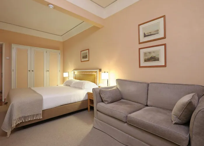 Plaza - Heritage Collection - Avenida 4*