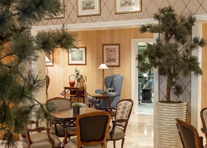 Plaza - Heritage Collection - Avenida Lissabon