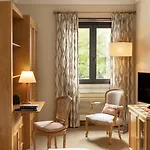 Plaza - Heritage Collection - Avenida Отель