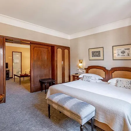 Plaza - Heritage Collection - Avenida Hotel 4*