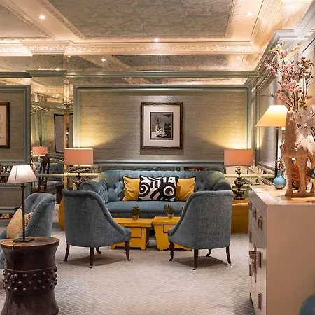 Plaza - Heritage Collection - Avenida Hotel